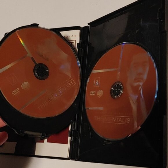 3/$13 The Mentalist DVD set, complete 4th season TV series - Picture 6 of 8